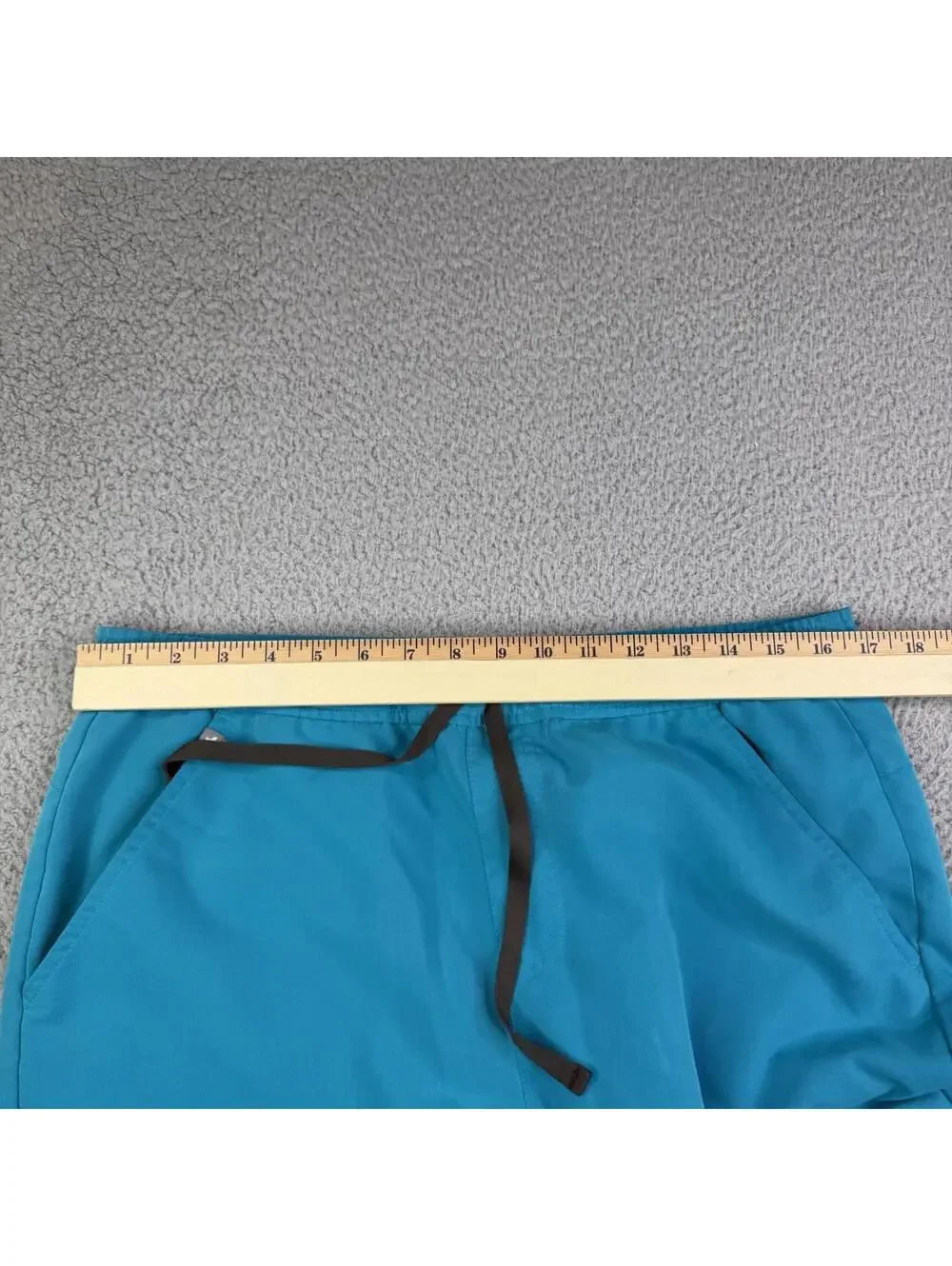 FIGS Zamora Cargo Jogger Scrub Pants Teal Blue Size Large Women’s Scrubs - Picture 4 of 13